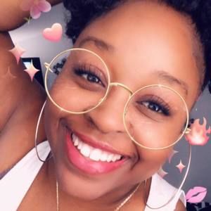 Meet your Posher, Sonia